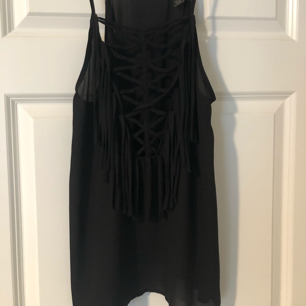 BKE tassel tank